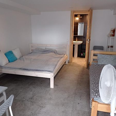 Apartment Hotels Parking Akaciju1 Вильнюс Экстерьер фото